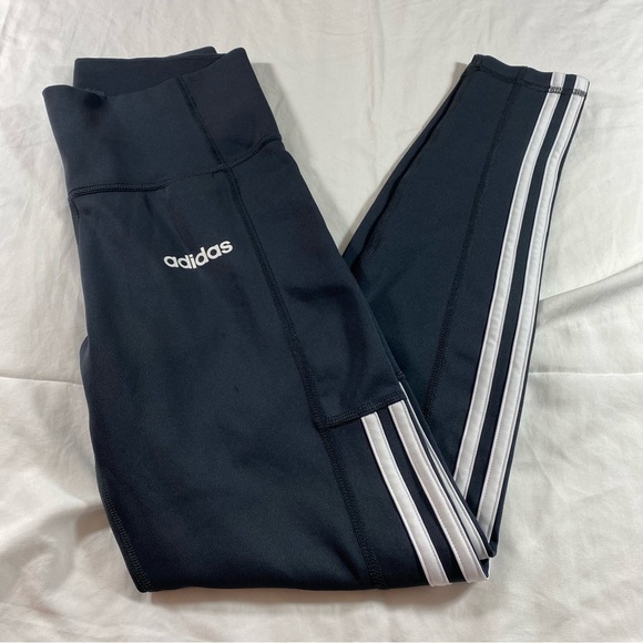 adidas Pants - Adidas Woman’s black Leggings Small athletic pants Hip Pocket White Leg Runners